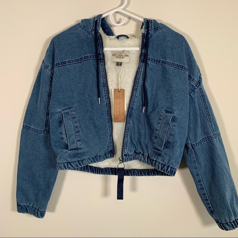 💙🤍Ashley Vintage Charm Teddy Denim Zip-Up Jacket w/ Hood🤍💙